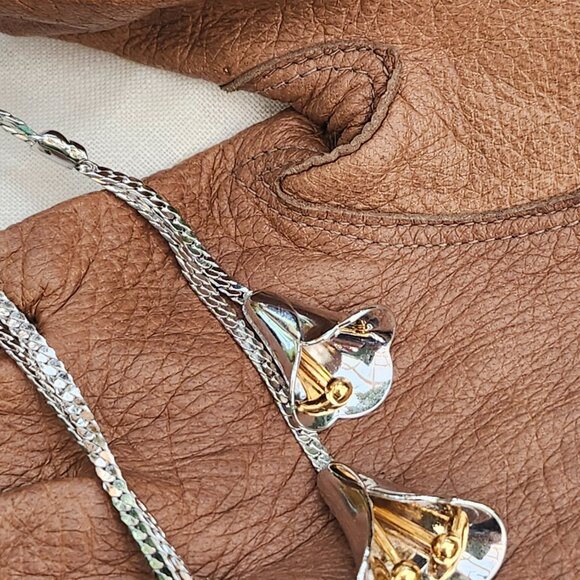 Vintage 1980's Avon Tulips Necklace - Picture 9 of 9